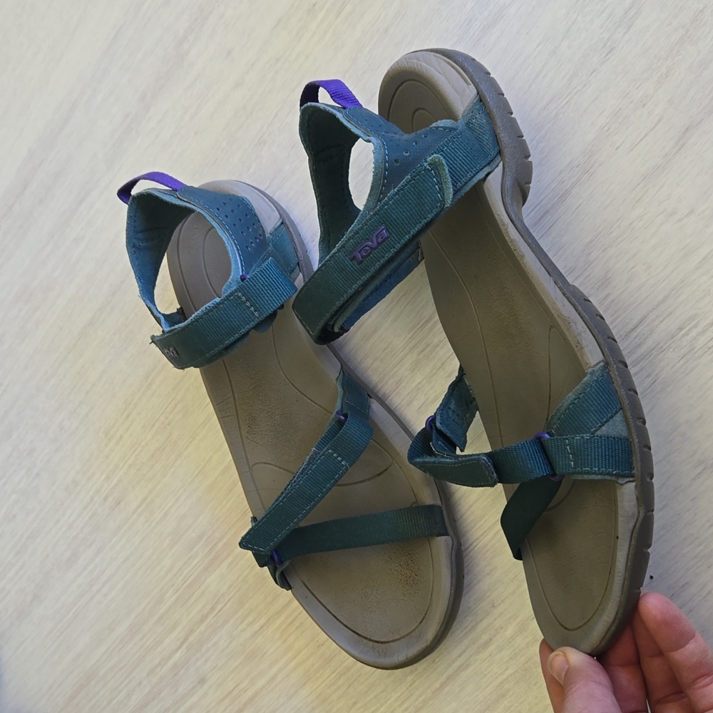 Teva Verra Sports Water Hiking Sandals Women's US size 8.5